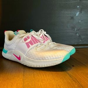 Womens Nike Sneakers
